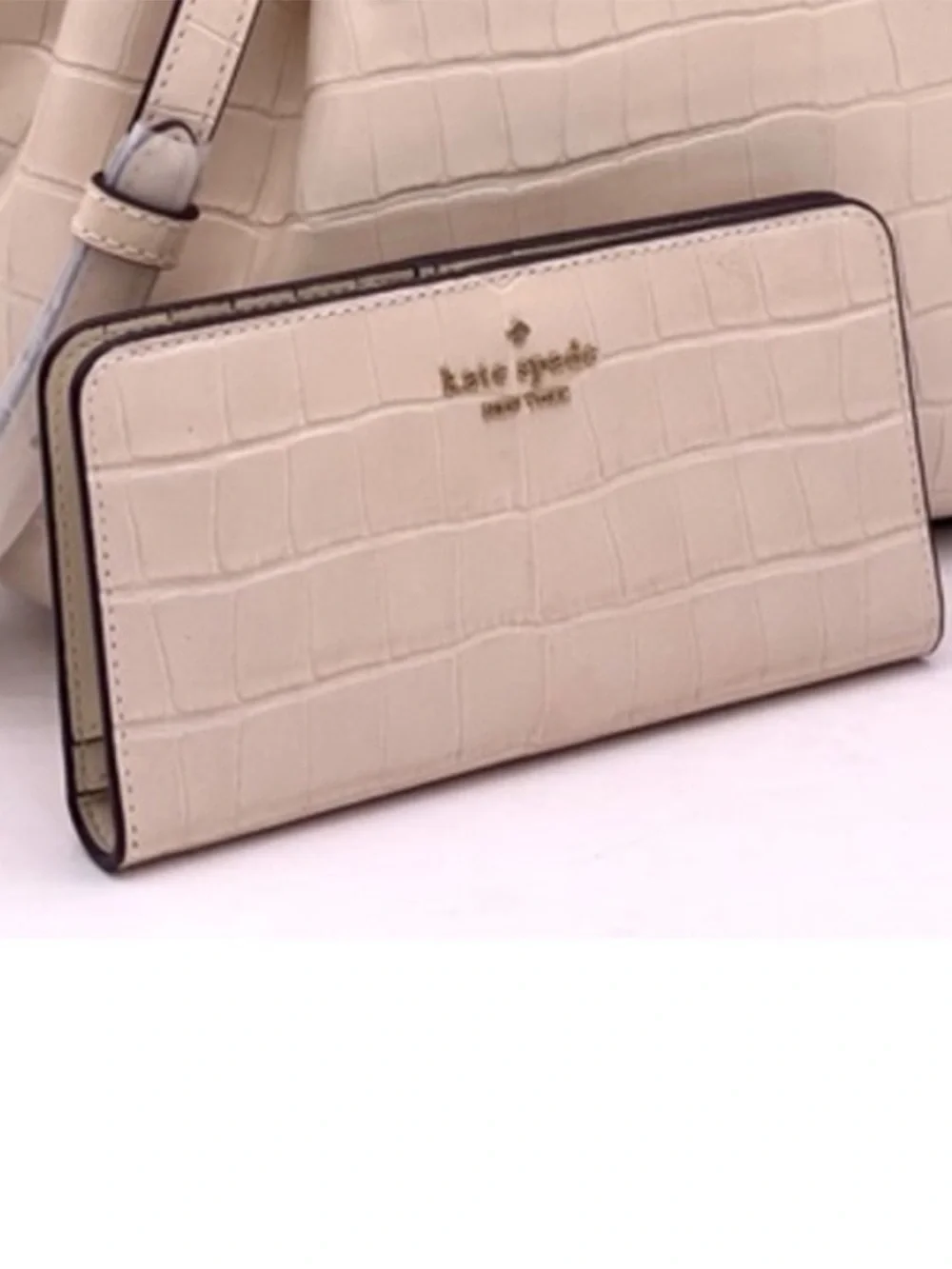Kate Spade Dumpling Large Slim Bifold Wallet